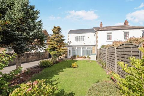 Forest Moor Road, Knaresborough 2 bed semi