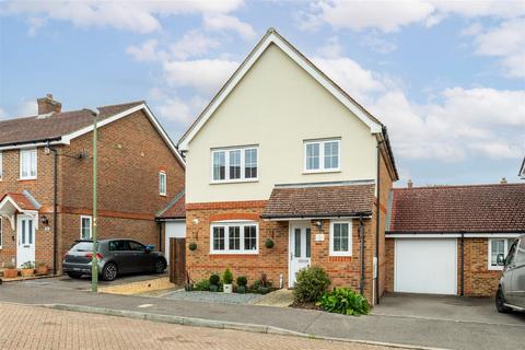Sycamore Way, Hassocks BN6 4 bed link detached house for sale