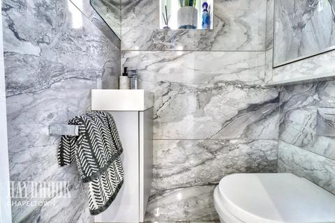 Deerlands Avenue, Sheffield 3 bed semi