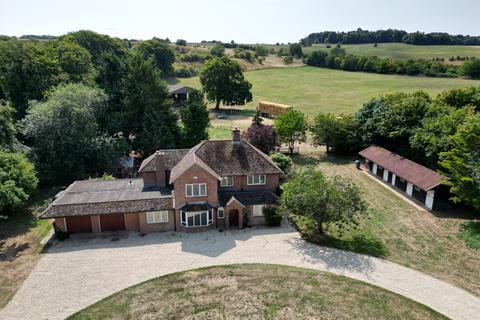 Upper Lambourn RG17 5 bed detached house for sale