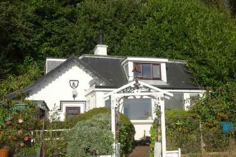 77 Bullwood Road, Dunoon, PA23 7QL 2 bed cottage for sale