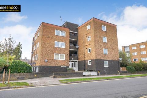 Lothair Court, Hatfield Studio for sale