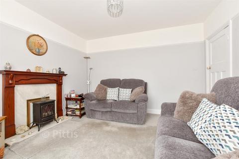 Lucerne Road, Shanklin, Isle of Wight 3 bed semi