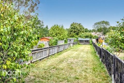 Birtley Road, GUILDFORD 3 bed semi