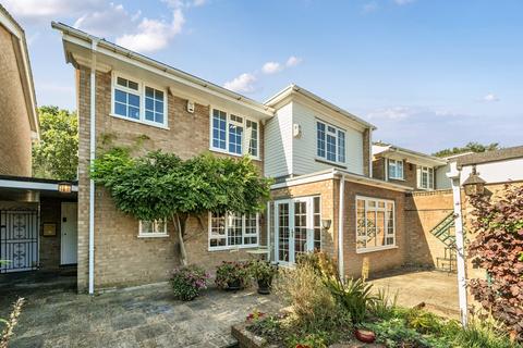 Briar Lane, West Wickham, Kent, BR4 4 bed detached house for sale
