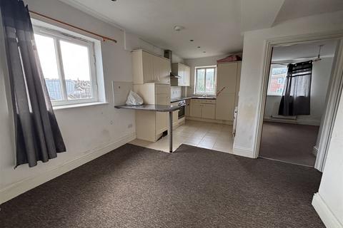 Harvey Street, Folkestone, Kent 1 bed flat for sale