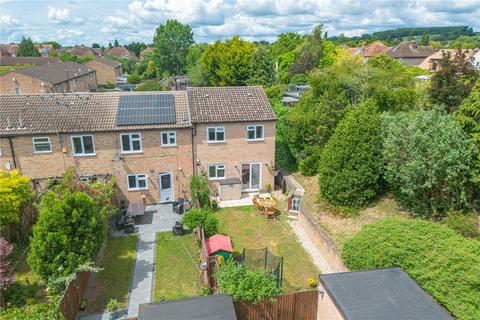 Derwent Road, Thatcham, Berkshire, RG19 3 bed end of terrace house for sale