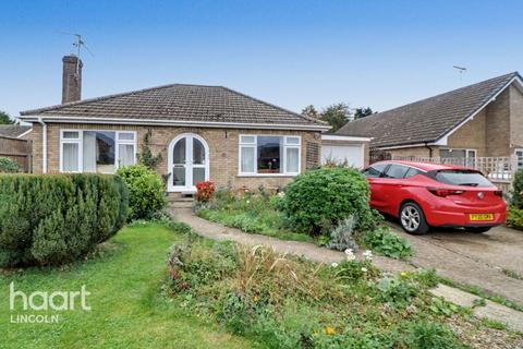 Fen Road, Pointon 2 bed detached house for sale