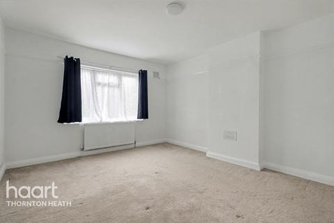 Dunbar Avenue, LONDON 3 bed end of terrace house for sale