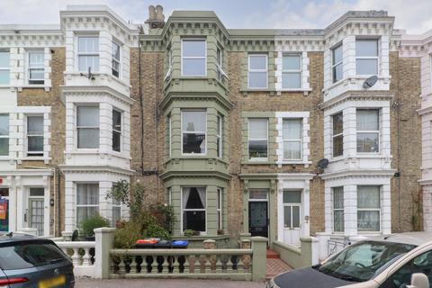 Edgar Road, Margate, Cliftonville, CT9 2 bed flat for sale