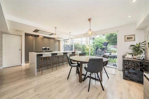 Burgos Grove, London SE10 4 bed house for sale