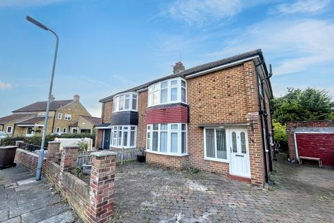 White House Road, Thornaby... 3 bed semi