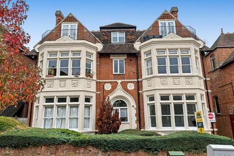 Bedford MK40 2 bed apartment for sale