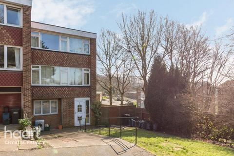 65 White Lodge, London SE19 3HR 3 bed townhouse for sale