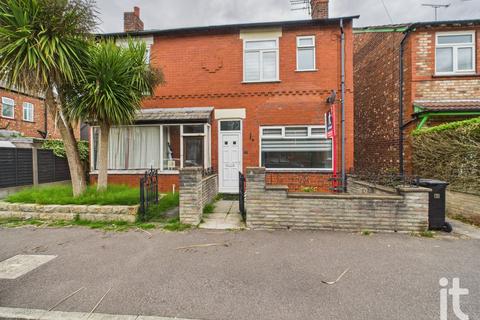 Dial Road, Great Moor, Stockport, SK2 3 bed semi