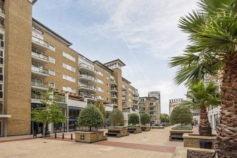 Smugglers Way, Wandsworth, London, SW18 1 bed flat for sale