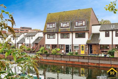 Grand Walk, London, E1 5 bed terraced house for sale