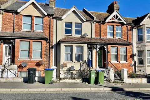 Brighton Road, Newhaven 1 bed flat for sale