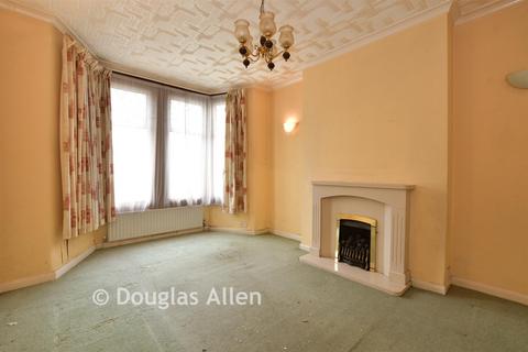 Altmore Avenue, London 3 bed terraced house for sale