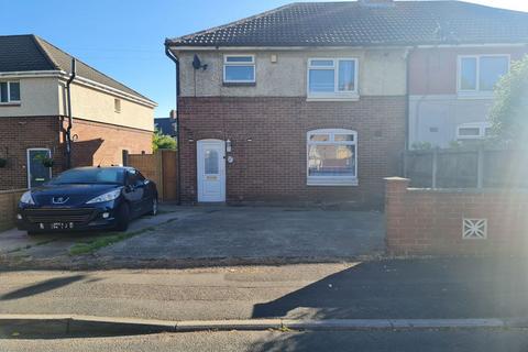 Chequers Avenue, Hyde Park... 3 bed semi