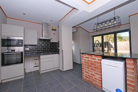 Burlington Avenue, York 2 bed semi