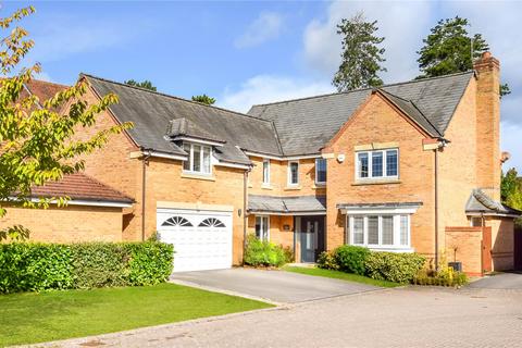 Woodford Close, Devizes, Wiltshire, SN10 5 bed detached house for sale