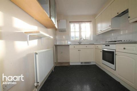 Fairview Drive, Ashford 3 bed terraced house for sale