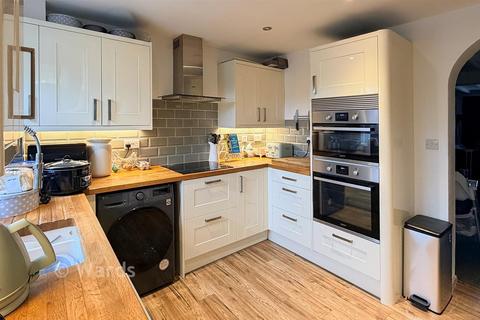 Northwood Road, Broadstairs, Kent 2 bed terraced house for sale