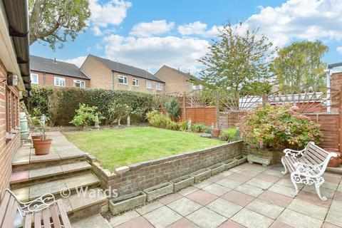 Fallowfield, Chatham, Kent 3 bed semi