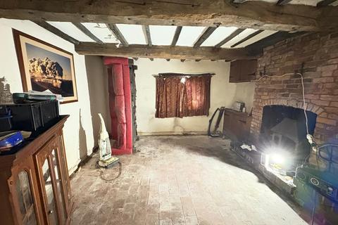 The Mount, Hatherton, Audlem Road... 2 bed semi