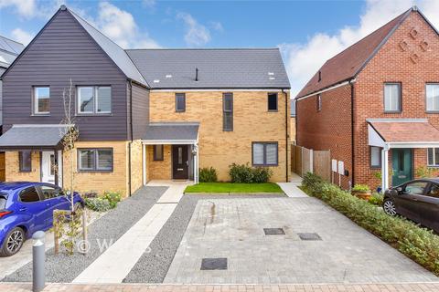 Citronella Road, Chestfield... 2 bed semi