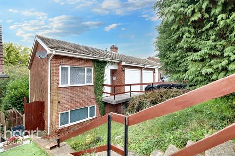 Mount Pleasant, Biggin Hill 3 bed semi