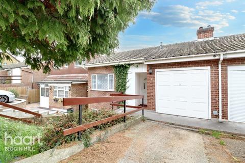 Mount Pleasant, Biggin Hill 3 bed semi