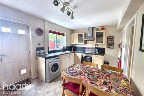 Hoyland Avenue, Nottingham 2 bed terraced house for sale