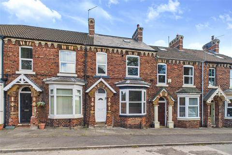 Stanghow Road, Skelton 3 bed terraced house for sale