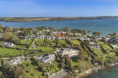 Delightful bungalow with river views... 3 bed detached bungalow for sale