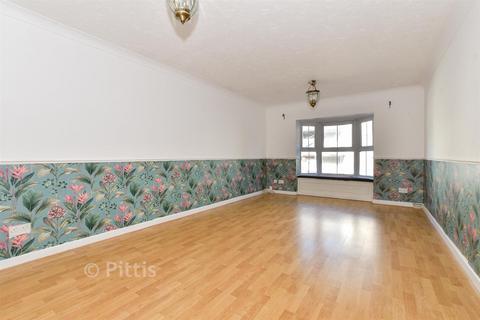 Albert Street, Ventnor, Isle of Wight 2 bed maisonette for sale