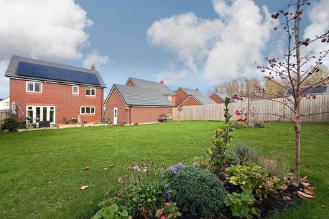Wroughton, Swindon SN4 4 bed detached house for sale