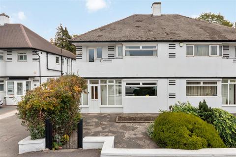 Beverley Way, West Wimbledon SW20 4 bed semi