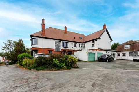 High Lane, Rhos on Sea, Colwyn Bay... 1 bed apartment for sale