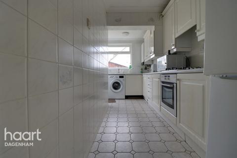 Exeter Road, Dagenham 3 bed terraced house for sale