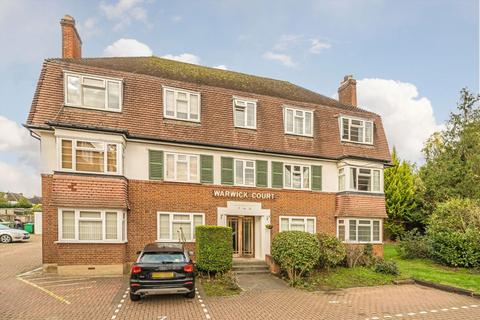 Hook Road, Surbiton KT6 1 bed flat for sale