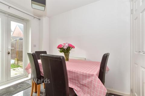 Cantium Place, Snodland, Kent 3 bed end of terrace house for sale