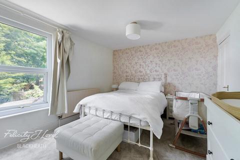 Riverdale Road, London 2 bed terraced house for sale