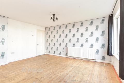 Pannell Road, Isle Of Grain... 4 bed semi