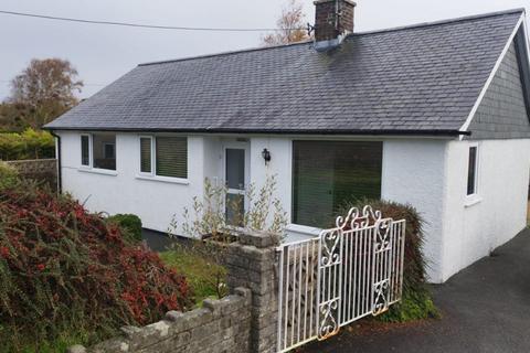 Gwenlli, Llanbedrog, Pwllheli... 3 bed bungalow for sale