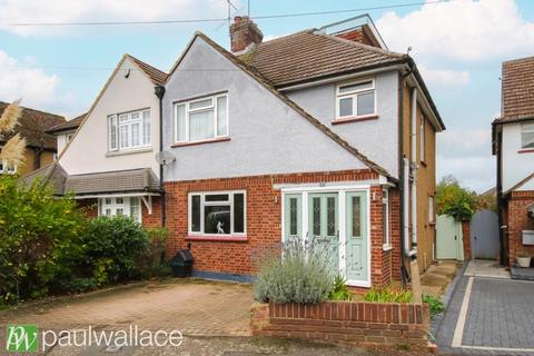 Cranbourne Drive, Hoddesdon 5 bed semi