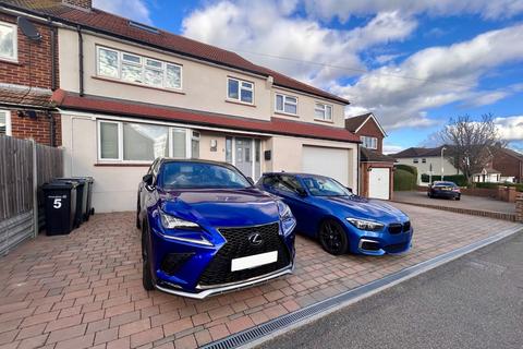 Dene Holm Road, Northfleet, DA11 7 bed semi