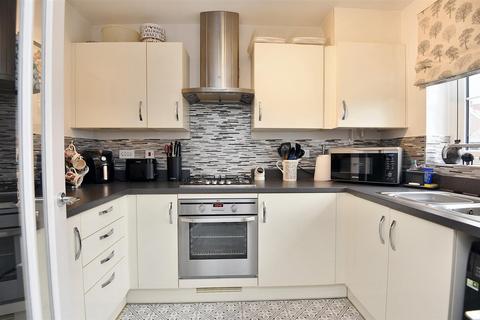 Greenstone Road, Shaftesbury 2 bed end of terrace house for sale