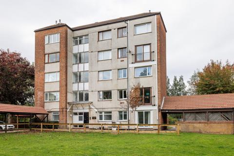 9 John Green, North Shields NE29 2 bed flat for sale